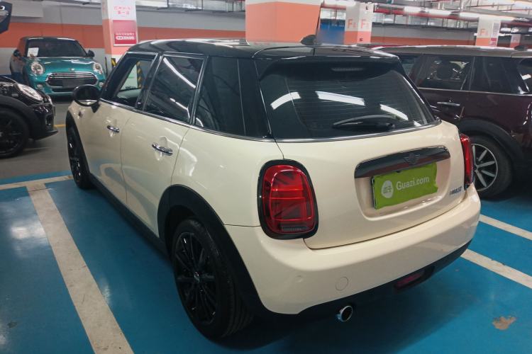 Used MINI MINI 2019 1.5T COOPER Artist Five-Door Edition
