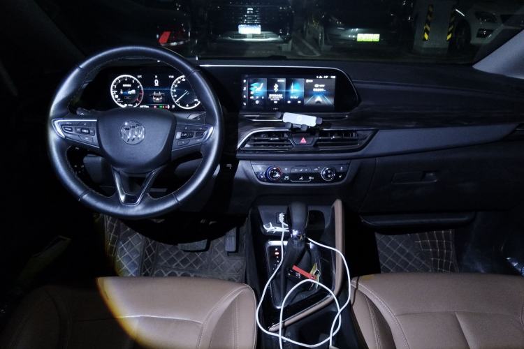 Used Buick GL6 2021 323T Mild Hybrid Connect Prestige Model