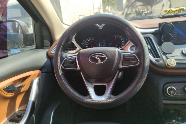 Used Soueast DX7 2017 1.5T Automatic Luxury Model
