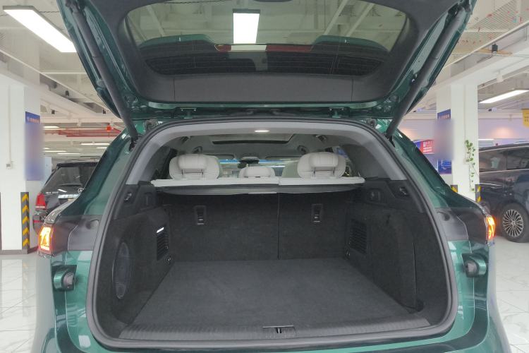 Used VOYAH FREE 2025 318 318 km Rear-Drive Touring Edition Trunk