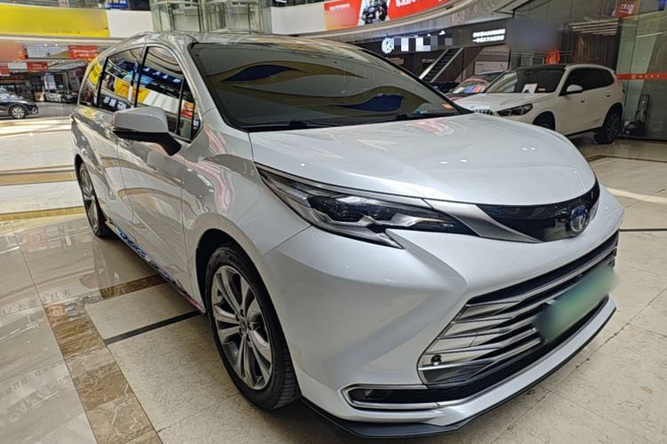 Used Toyota SIENNA 2021 2.5L Hybrid Platinum Edition Exterior 1