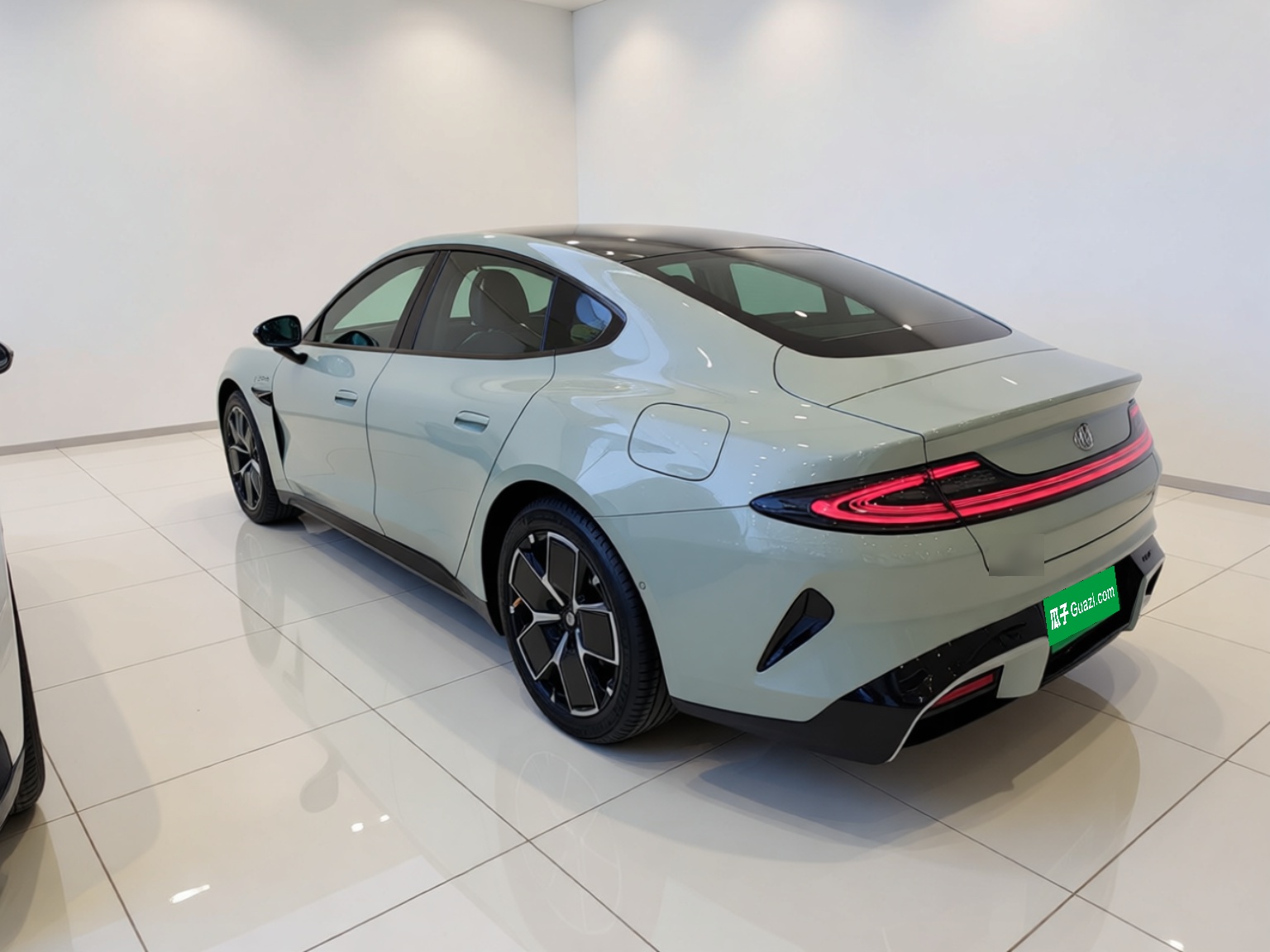 Xiaomi Auto SU7 2024 Rear-Drive Long-Range Intelligent Driving Version — снимка 4