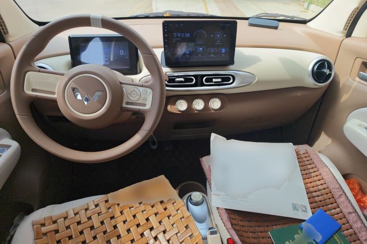 Used Wuling Hongguang MINIEV 2025 Four-Door Version Advanced Edition