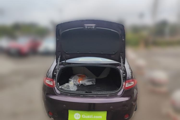 Used Lotus L5 2011 Sedan 1.6L Automatic Fashion Navigation Edition