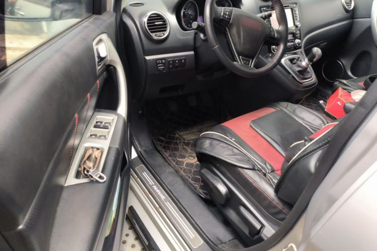 Used Haval H6 2013 Upgraded Model 1.5T Manual Two-Wheel Drive Elite Version