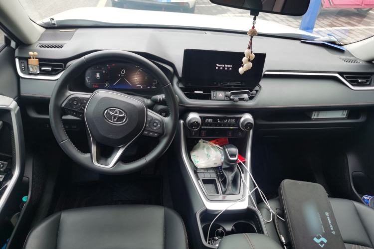 Used Toyota RAV4 2024 2.0L CVT Two-Wheel Drive Fashion Plus Edition