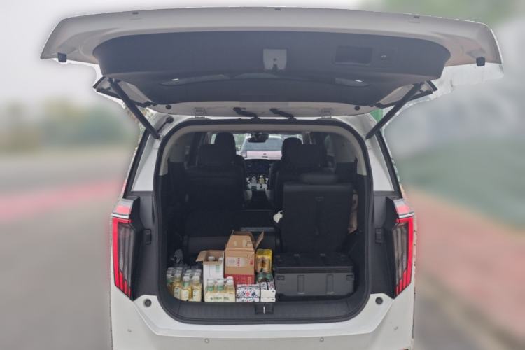 Used GAC Trumpchi M8 2024 Master Series 400T Ultimate Edition Trunk