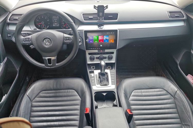 Used Volkswagen Magotan 2016 1.8TSI Smart Enjoyment Leading Model Center Console