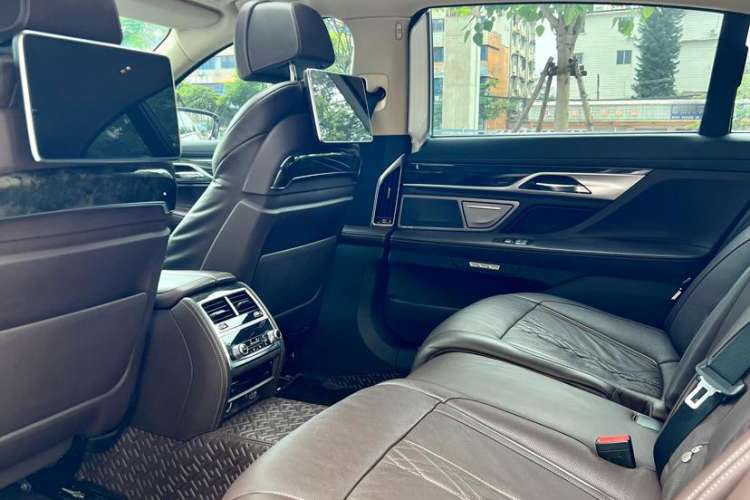 Used BMW 7 Series 2016 730Li Luxury Model