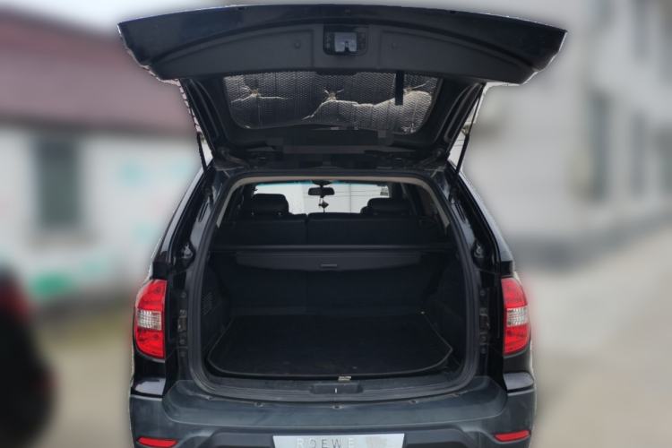 Used Roewe W5 2014 1.8T 2WD Automatic Tharu Special Edition
