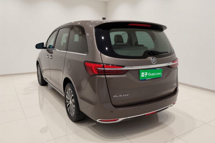 Used Buick GL8 2023 Land Executive Class Comfort Model