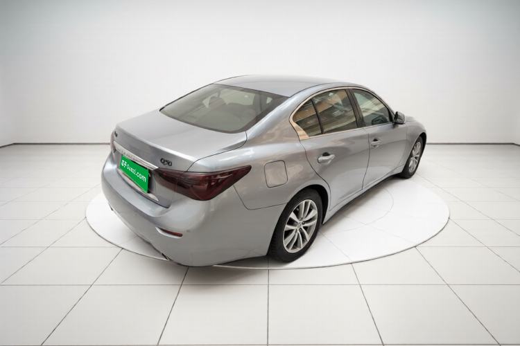 Used Infiniti Q50 2014 2.0T Comfort Edition