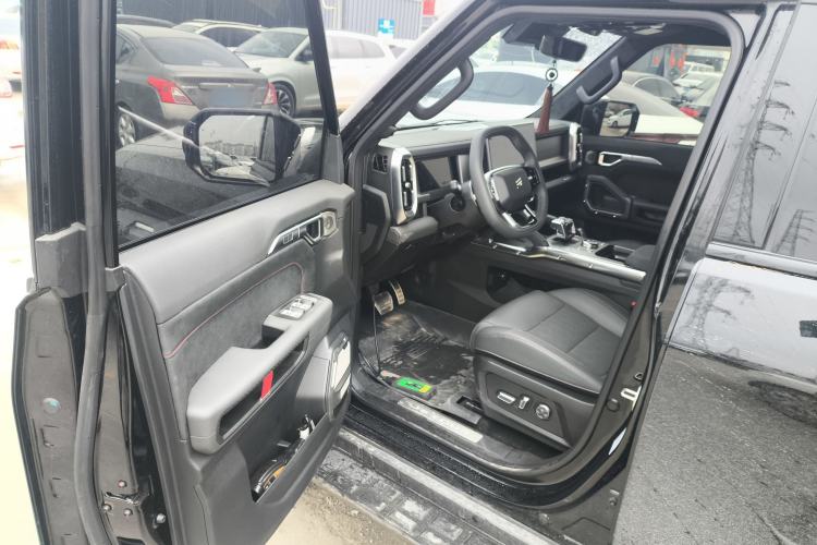 Used JETOUR Traveler 2023 2.0T All-Wheel Drive Conquer PRO