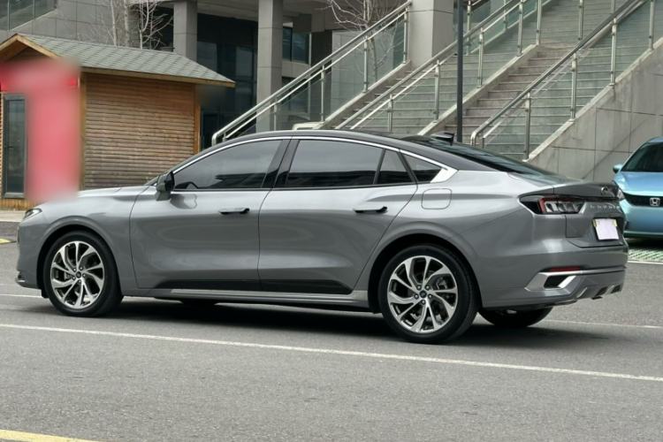 Used Ford Mondeo 2025 2.0T EcoBoost Ultimate Edition
