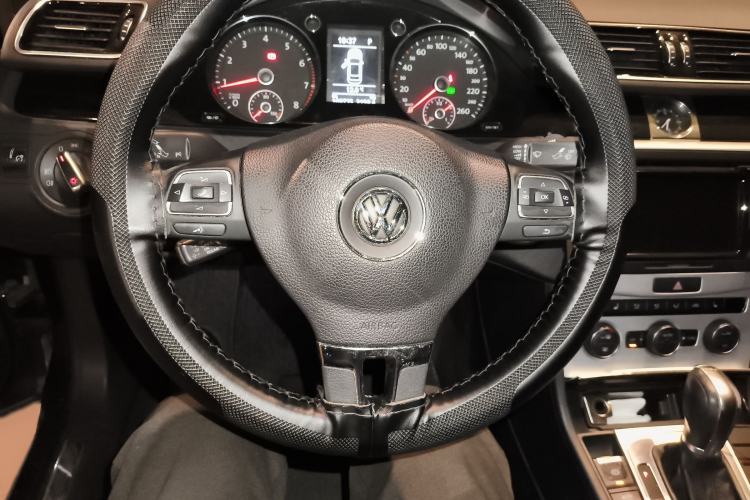 Used Volkswagen Magotan 2013 2.0 TSI Luxury Model
