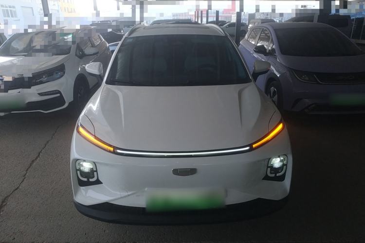 Used Geometry E Firefly 2024 401 km Fluorescent Exterior 1