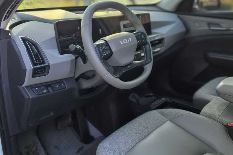 Used Kia EV5 2024 530 Land
