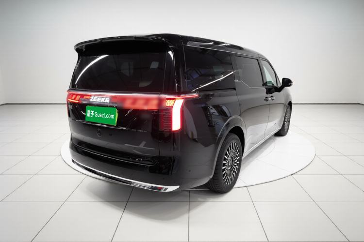 Used Zeekr 009 2024 7-Seater Walk-Through Version Four-Wheel Drive 108 kWh
