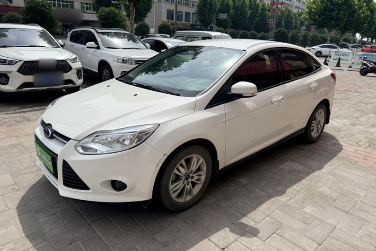 Used Ford Focus 2012 Sedan 1.6L Automatic Comfort Model Guazi used car, China used car export, Used car for sale, Used cars, Cheapest cars for sale