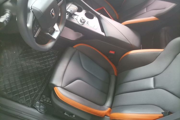 Used CHANGAN UNI-V 2023 1.5T Prestige Model
