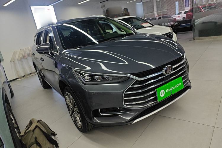 Used BYD Tang 2018 2.0T Automatic Smart Connect Prestige 7-Seater China V Standard