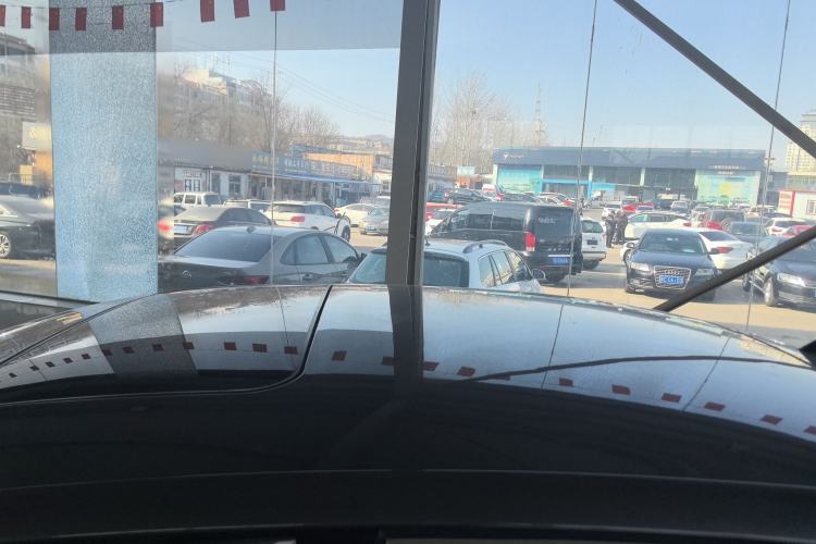 Used Skoda Rapid 2015 1.6L Manual Smart Selection Model