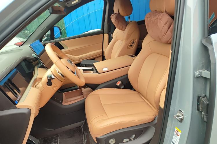 Used Denza N8L 2025 Model Flagship Model Left Front Seat