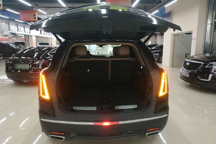 Used Cadillac XT5 2022 2.0T Four-Wheel Drive Platinum Edition
