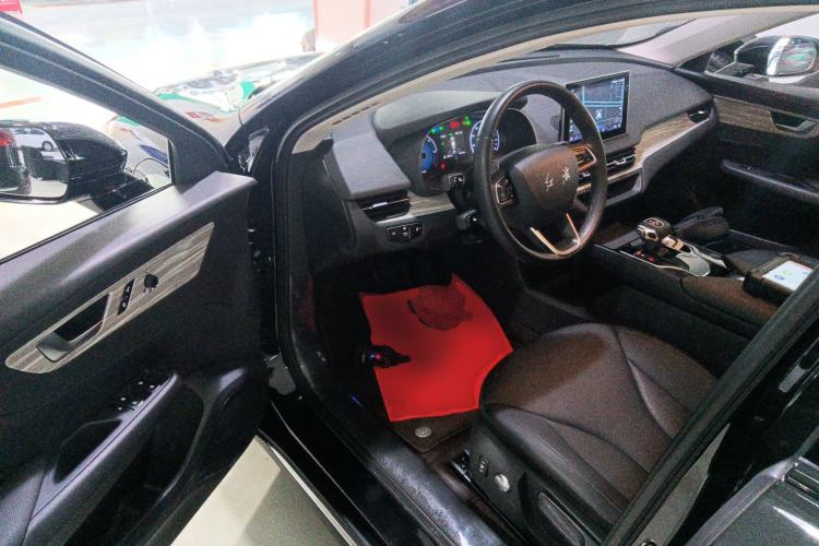 Used Hongqi E-QM5 2023 560km PLUS
