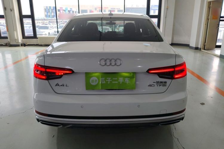 Used Audi A4L 2019 40 TFSI Fashion Edition China VI Emission Standard
