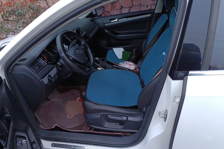 Used Volkswagen Sagitar 2018 1.6L Automatic Comfort Model Left Front Seat