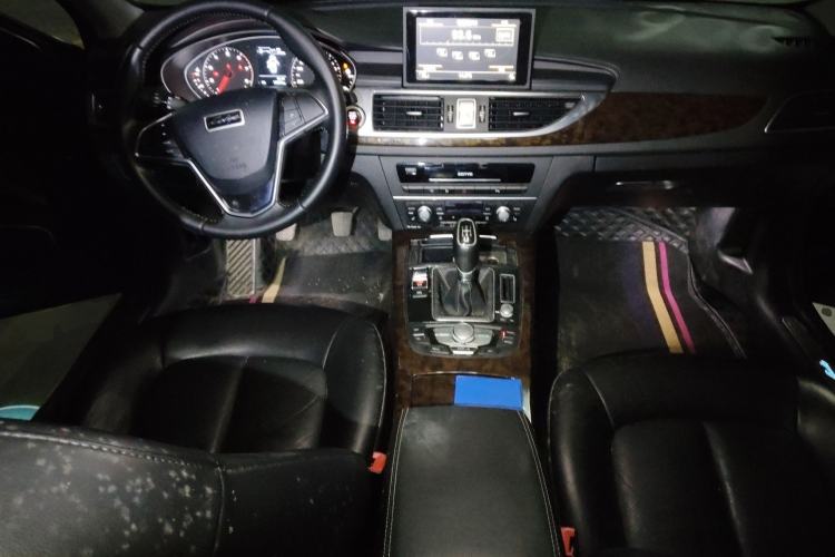 Used Zotye Z700 2016 1.8T Manual Elegant Model
