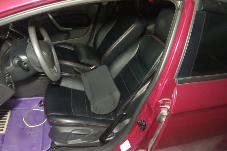 Used Ford Fiesta 2013 Hatchback 1.5L Automatic Fashion Edition Left Front Seat