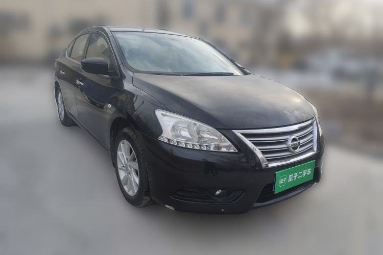 Used Nissan Sylphy 2012 1.6 XL Manual Luxury Edition Front Right 45 Deg