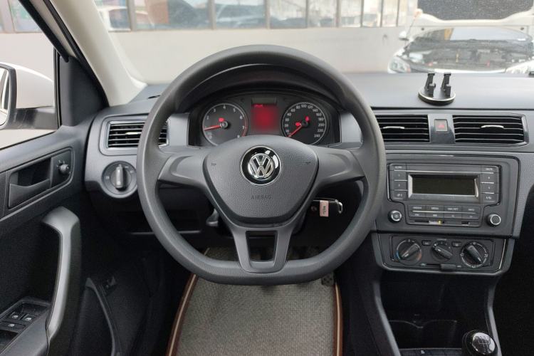 Used Volkswagen Santana 2018 1.5L Manual Fashion Edition
