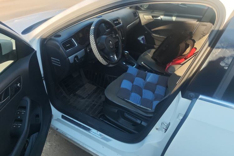 Used Volkswagen Sagitar 2014 1.6L Automatic Comfort Model Driver Seat