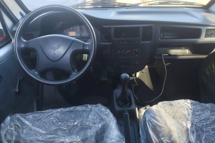 Used Wuling Zhiguang 2023 1.5L Practical Version 5/7 Seats