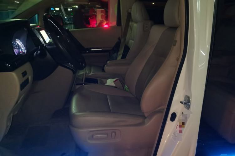 Used Toyota Alphard 2012 3.5L Luxury Edition