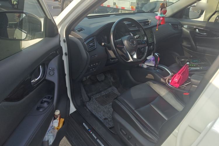 Used Nissan X-Trail 2021 2.5L CVT 4WD XL ITS Luxury Navigation Edition Driver Seat