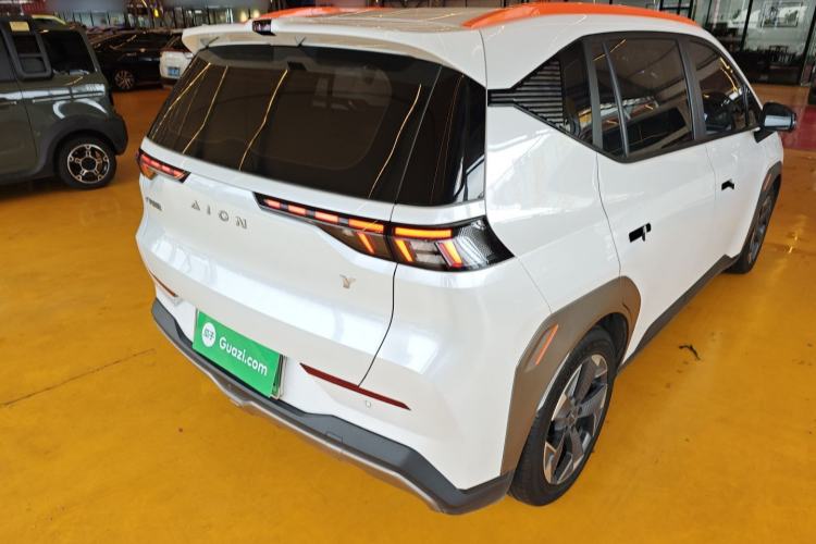 Used AION Y 2022 70 Intelligent Edition Lithium Iron Phosphate
