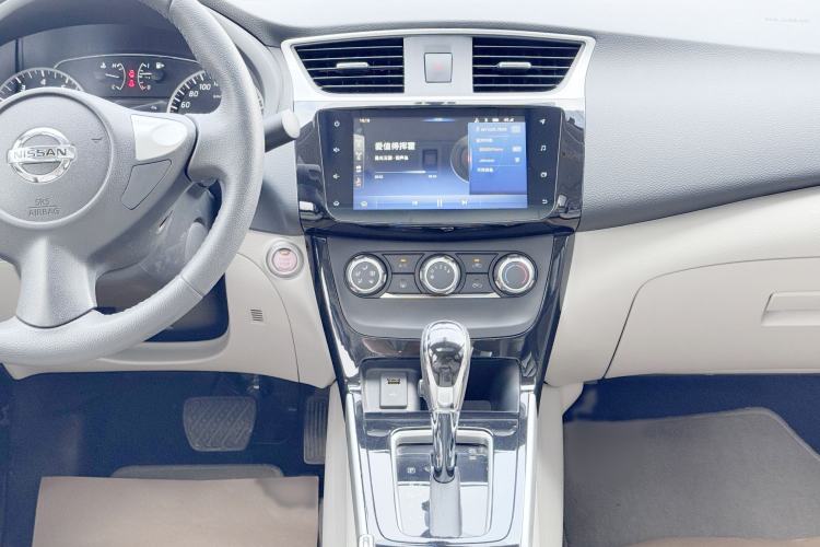 Used Nissan Sylphy 2019 1.6XV CVT Smart Connect Luxury Edition China VI Standard
