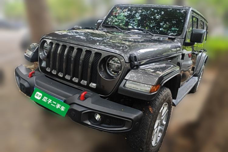 Used Jeep Wrangler 2019 2.0T Sahara Four-Door Version China VI Emission Standard