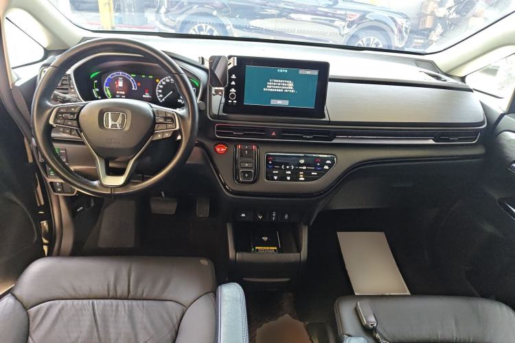 Used Honda Elysion 2022 2.0L eHEV Luxury Edition
