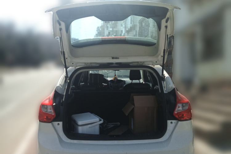 Used Ford Focus 2012 Hatchback 1.6L Automatic Fashion Edition
