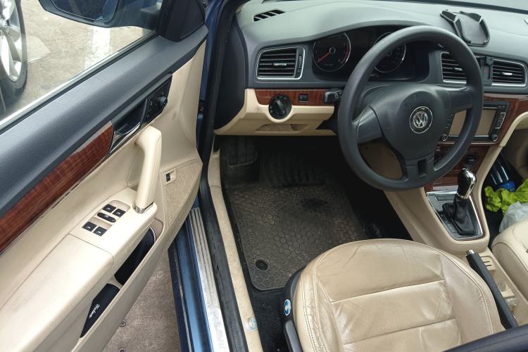 Used Volkswagen Lavida 2013 1.4TSI DSG Comfort Edition Driver Seat