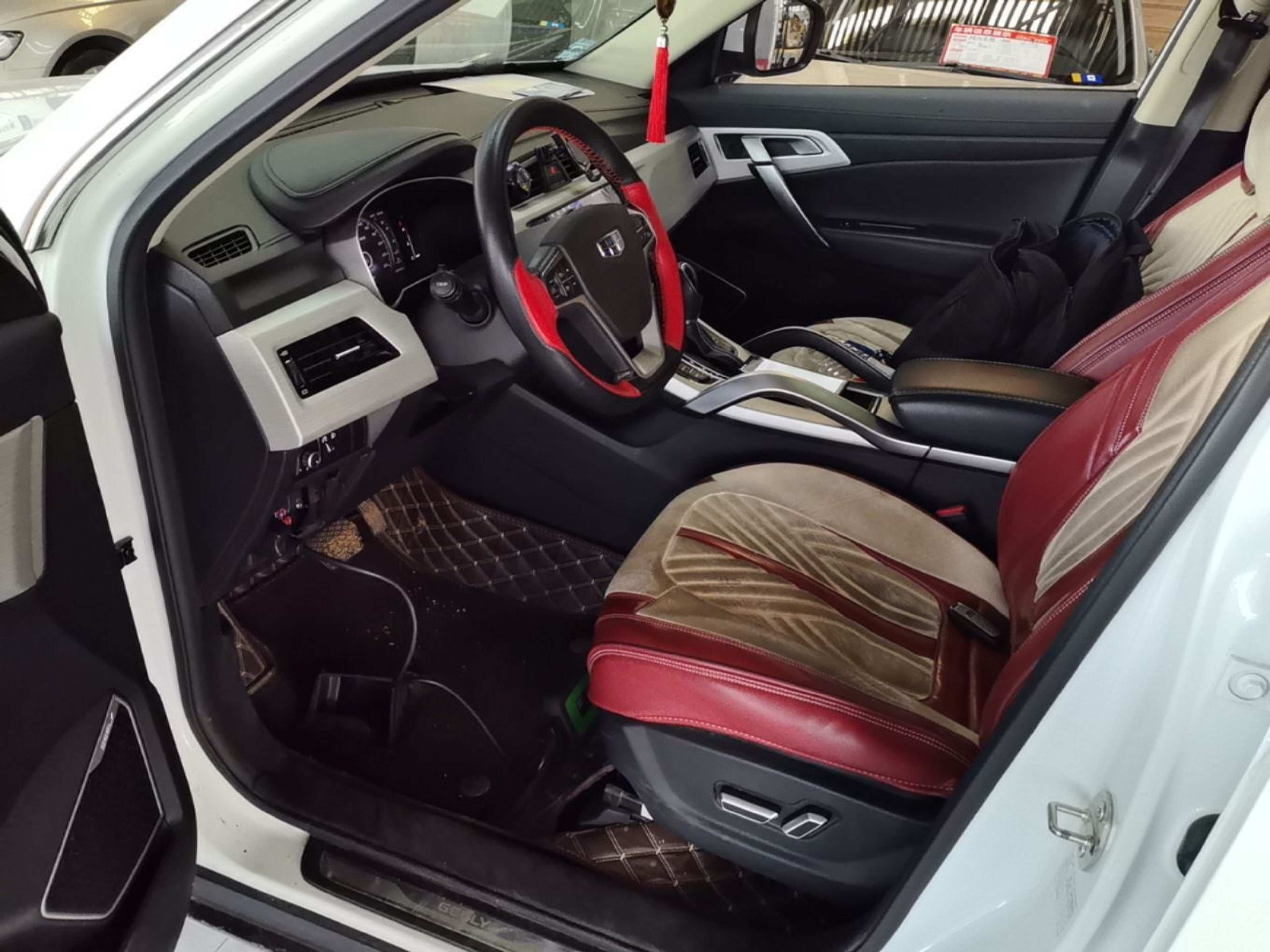 Interior delantero