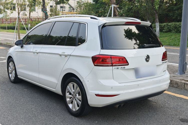 Used Volkswagen Golf Sportsvan 2016 230TSI Automatic Trend Edition
