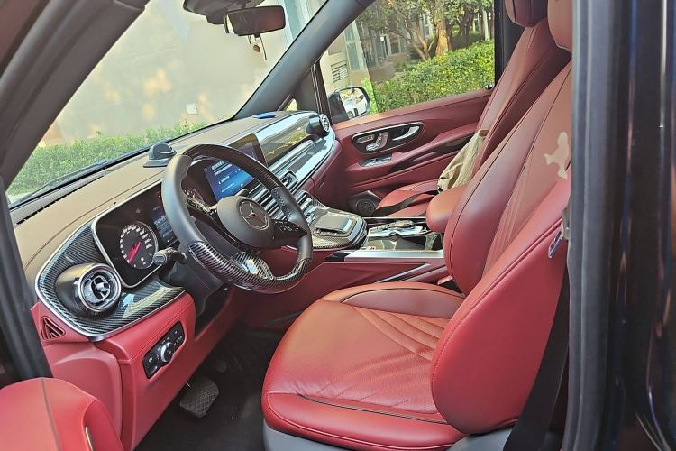 Used Mercedes-Benz Vito 2024 2.0T Elite Version 7 Seats