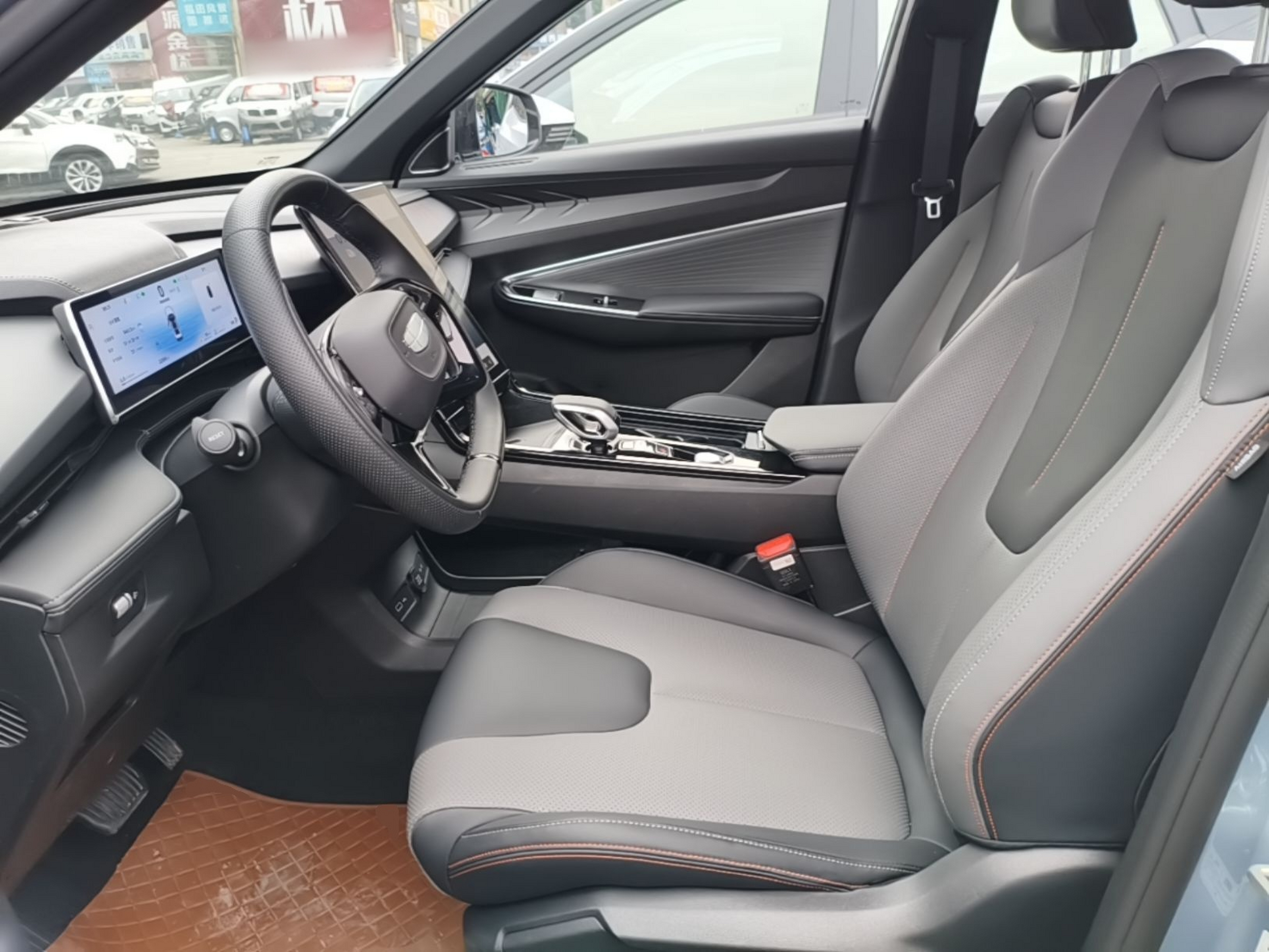 Interior delantero