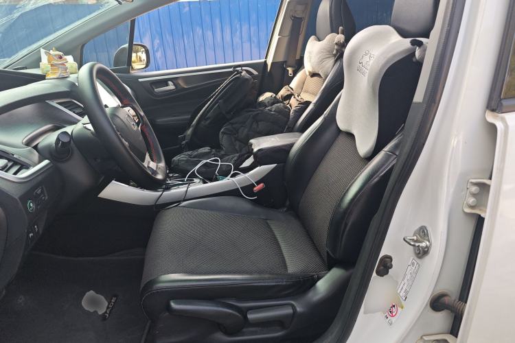 Used Honda Jade 2016 1.8L Automatic Comfort Elite Version 5 Seats
